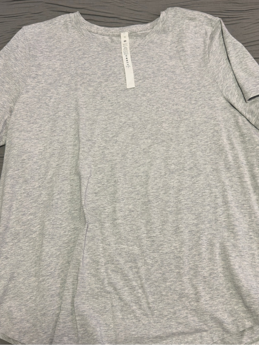 lululemon athletica Light Gray Heather Short Sleeve Tee